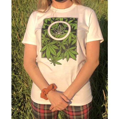 Merch - Oz Store Leaf Print T-Shirt